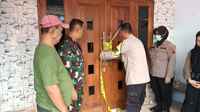 Polisi Selidiki Kematian Wanita Semarang dengan Leher Terjerat, Pelaku Masih Diburu