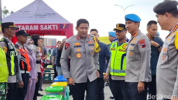 Kapolda Jateng Tinjau Langsung Arus Balik di Tol Prambanan Sore Ini