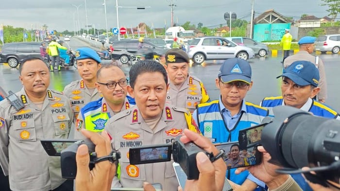 Kapolda Jateng Irjen Ribut Pimpin Langsung Pengamanan Arus Balik dan Wisata