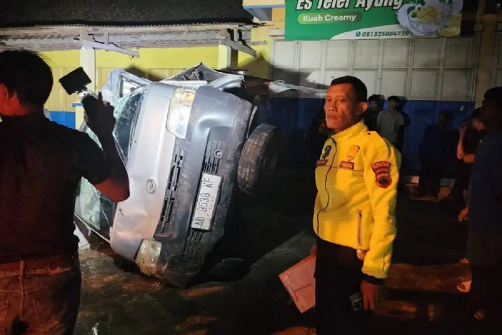 ​Ban Pecah Jadi Penyebab Kecelakaan Mobil Pikap yang Angkut 17 Remaja di Karanganyar​