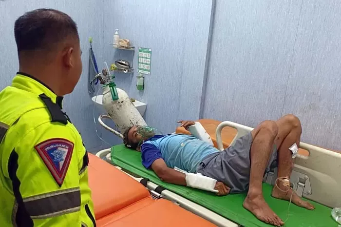 ​Toyota Calya Tabrak Honda Spacy di Pecangaan Jepara, Satu Korban Dilarikan ke Rumah Sakit​