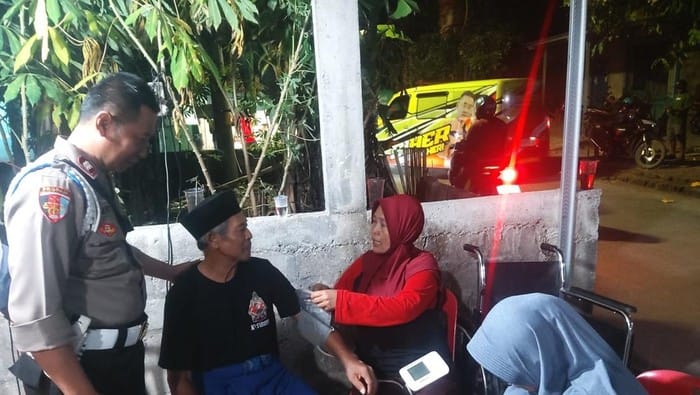 Tanggap Darurat, Polres Klaten Turunkan Personel di Posko KLB Keracunan