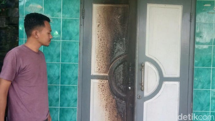 Diteror Orang Tak Dikenal, Rumah Aktivis LSM di Klaten Dibakar