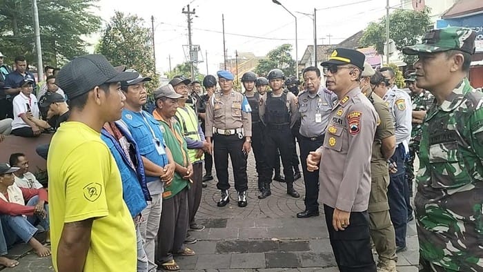 Parkir Liar di Kawasan Sunan Kudus Ditindak Polisi