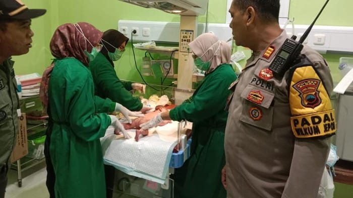 Polisi Selidiki Kasus Bayi Laki-laki Dibuang di Semak Hutan Blora