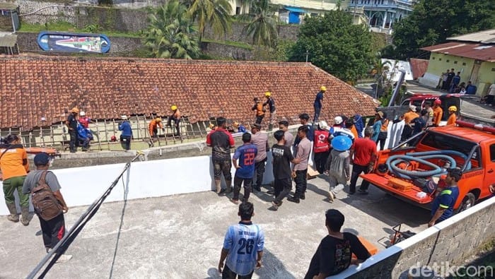 Tembok Kolam Ambrol di Ponpes Gontor Magelang, 4 Santri Meninggal Dunia