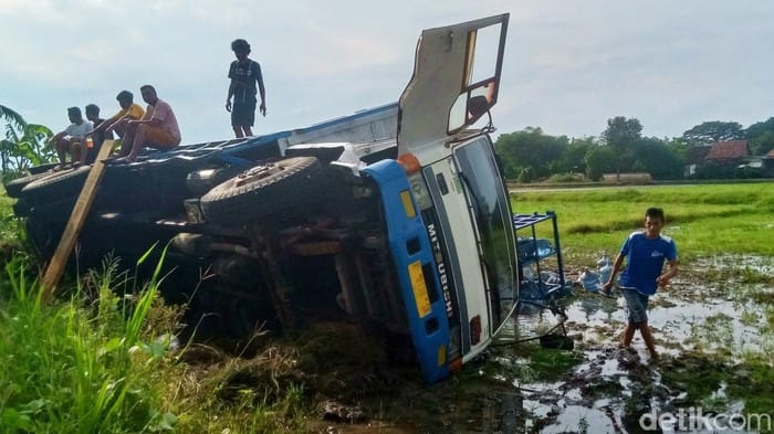 Penjaga Palang Pintu Kereta Api Jadi Tersangka Kecelakaan Maut KA Batara Kresna di Sukoharjo