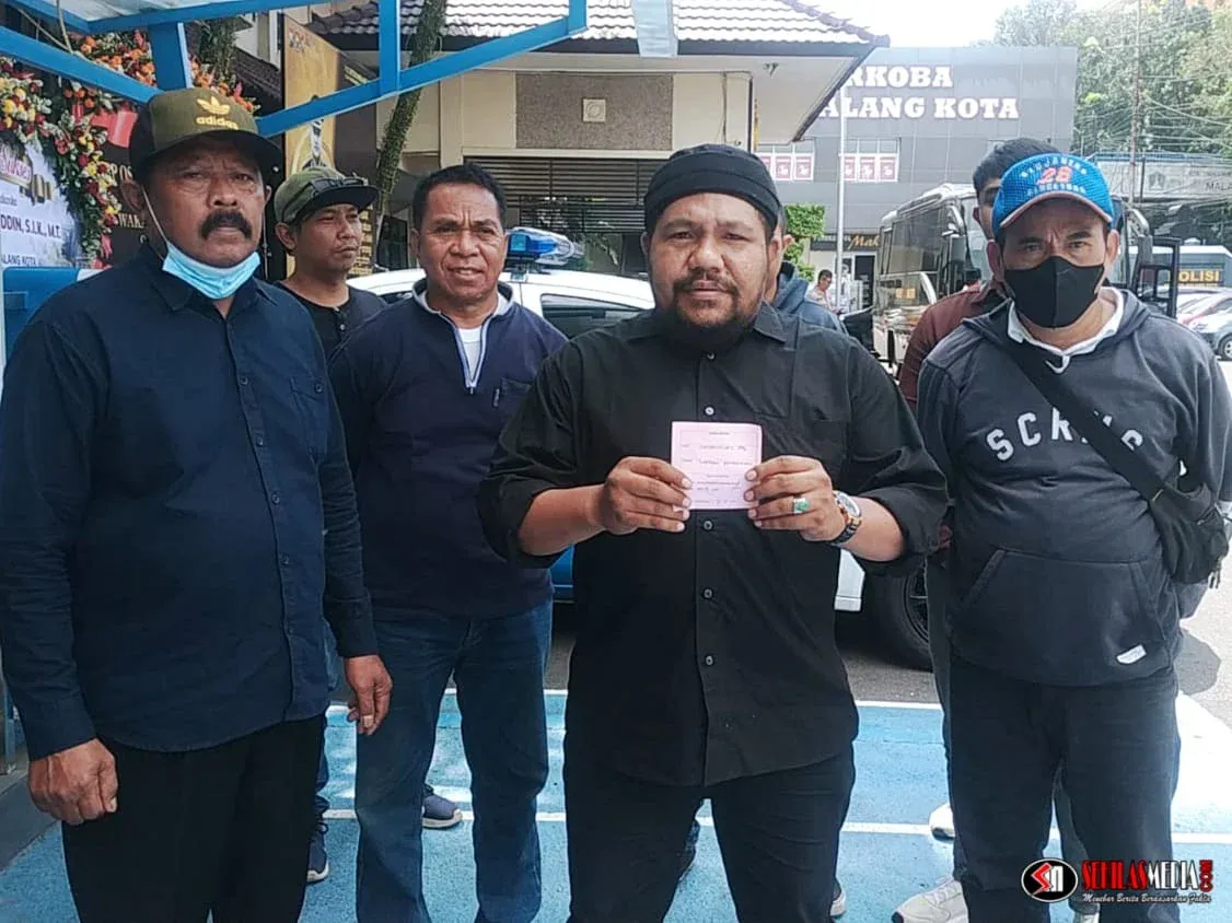 Koordinator MMPJ Resmi Melaporkan Roy Suryo ke Polresta Malang Kota