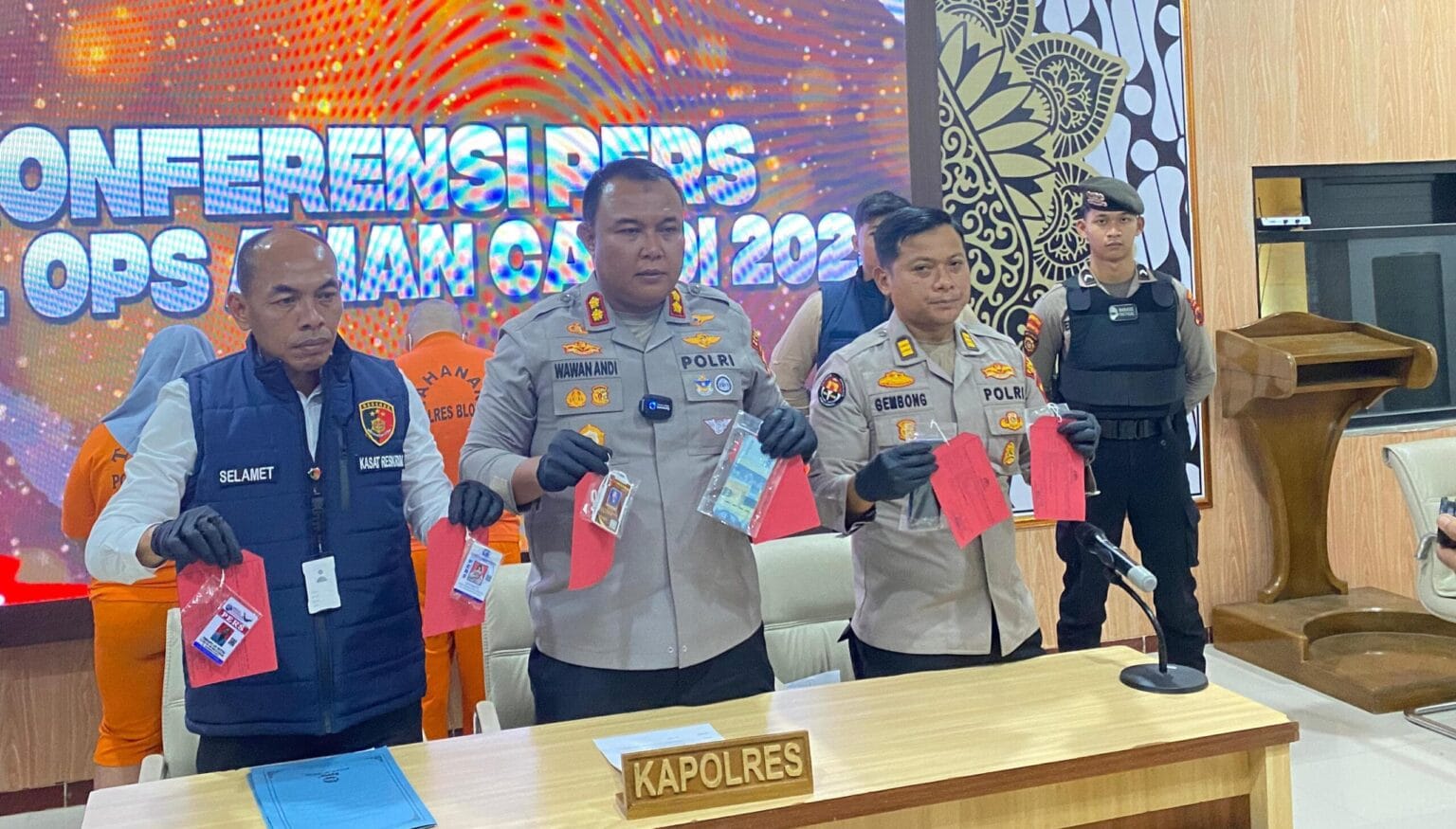 Tiga Wartawan Gadungan Asal Semarang Ditangkap di Blora, Kapolres Ungkap Kronologinya