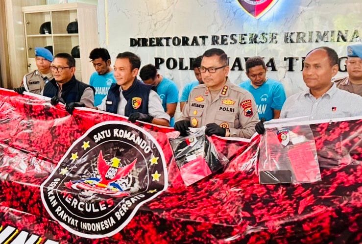 Ormas GRIB Jaya Gunakan Material PT KAI untuk Bangun Posko di Semarang