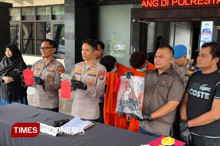 Dua Pemuda Diamankan Polisi Usai Lempar Pengendara di Kota Malang