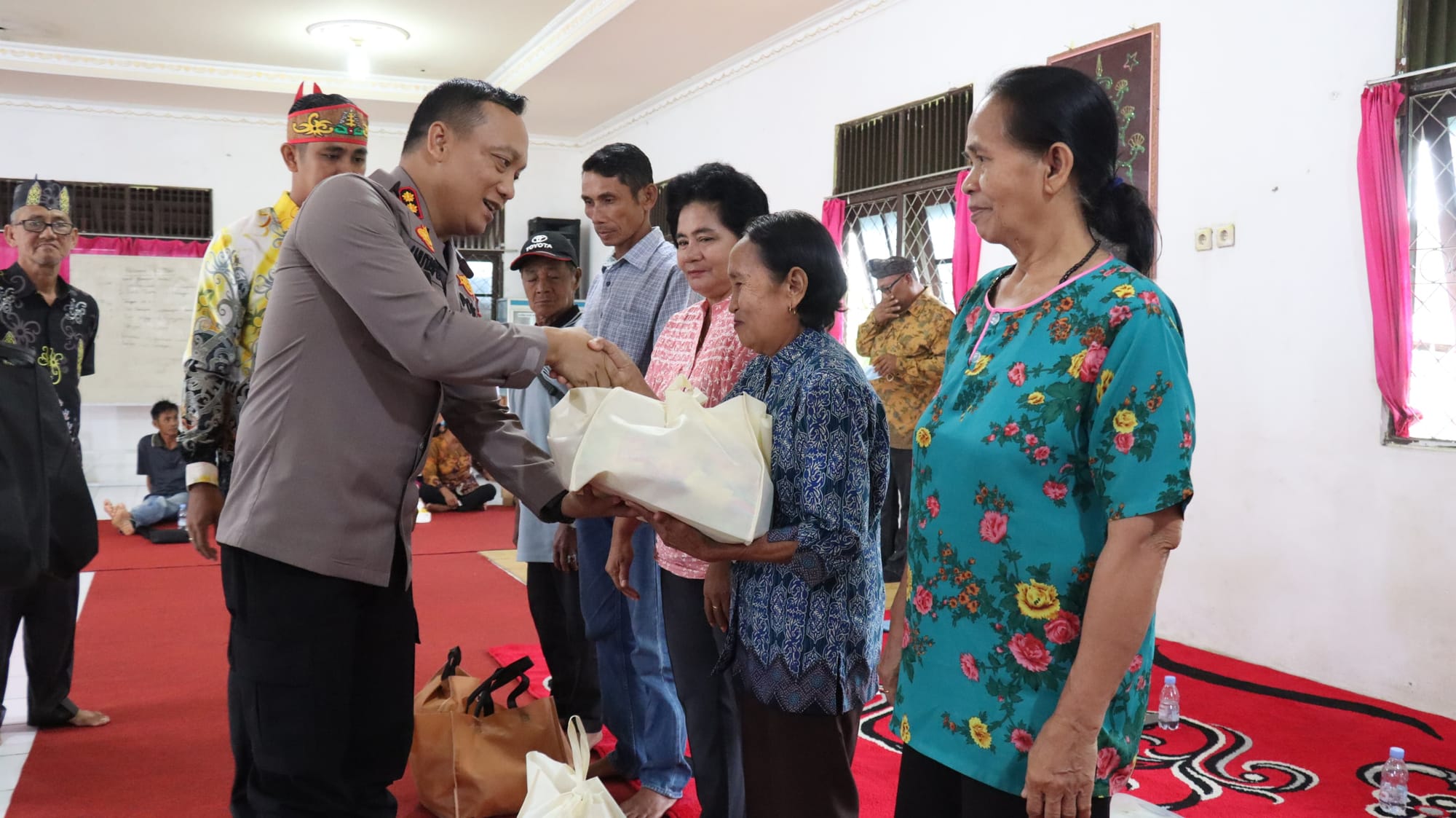 Kapolres Barsel Sambangi Majelis Hindu Kaharingan, Jalin Silaturahmi Kamtibmas