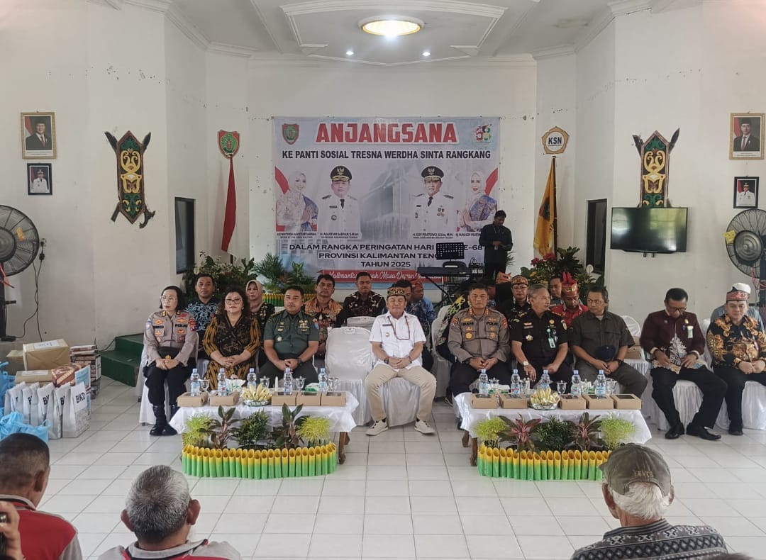 Wujud Kepedulian, Dirbinmas Polda Kalteng Bersama Gubernur Hadir untuk Masyarakat Membutuhkan