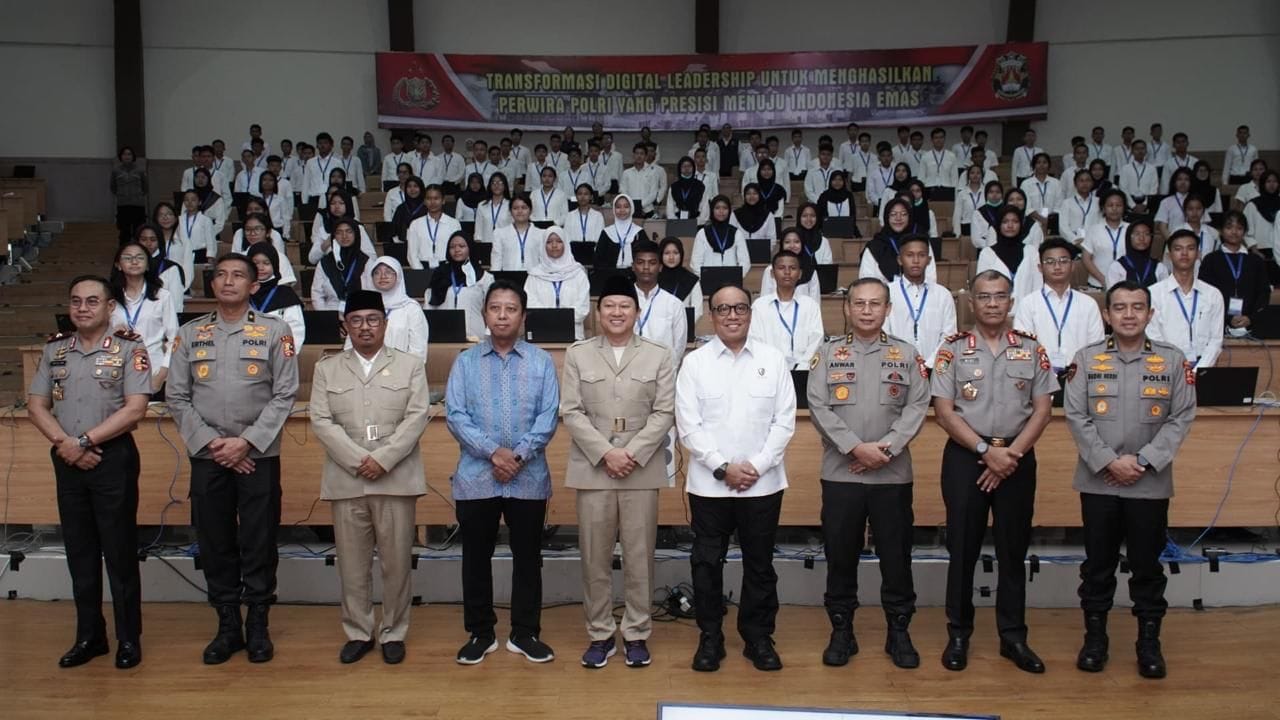 Ketika Merah Putih Berhadapan dengan Kode Biner