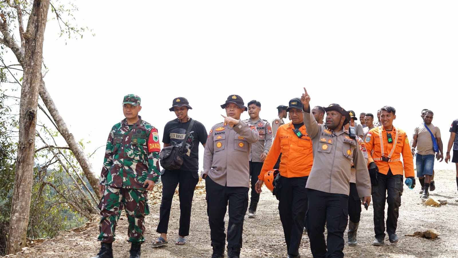 Respons Cepat Bencana, Karo Ops Polda Papua Barat Kunjungi Lokasi Banjir Bandang di Pegunungan Arfak