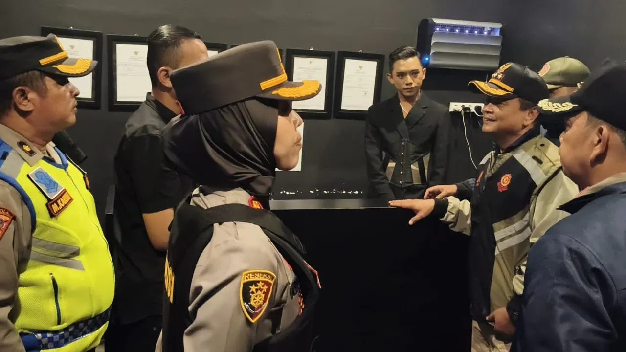 Razia Tim Gabungan, Miras Kadar Tinggi Ditemukan di VIP Social Bar