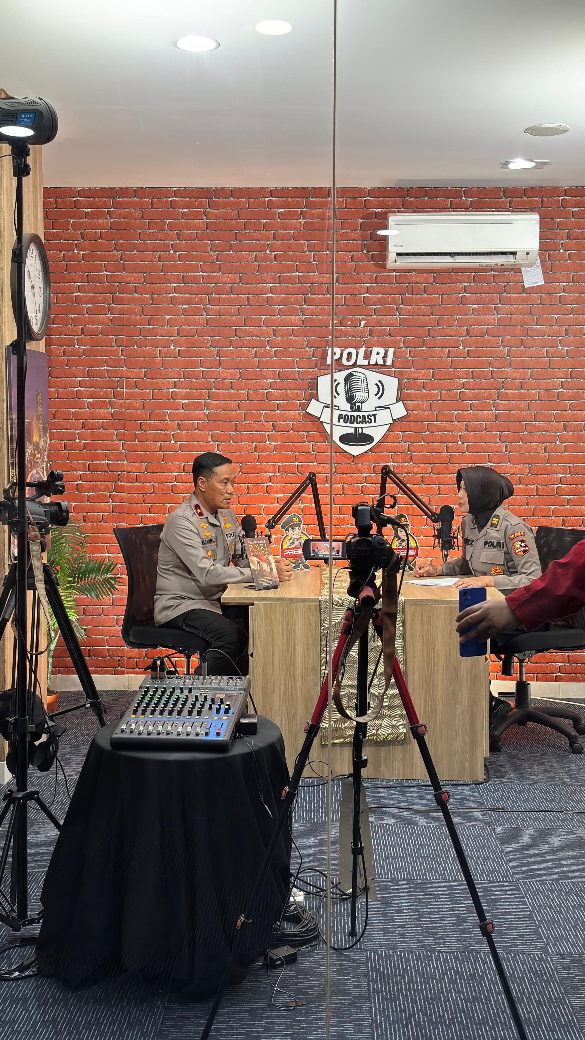 Transformasi Polri untuk Indonesia Emas Wakapolda Kalteng Kupas Asta Cita di Podcast Presisi