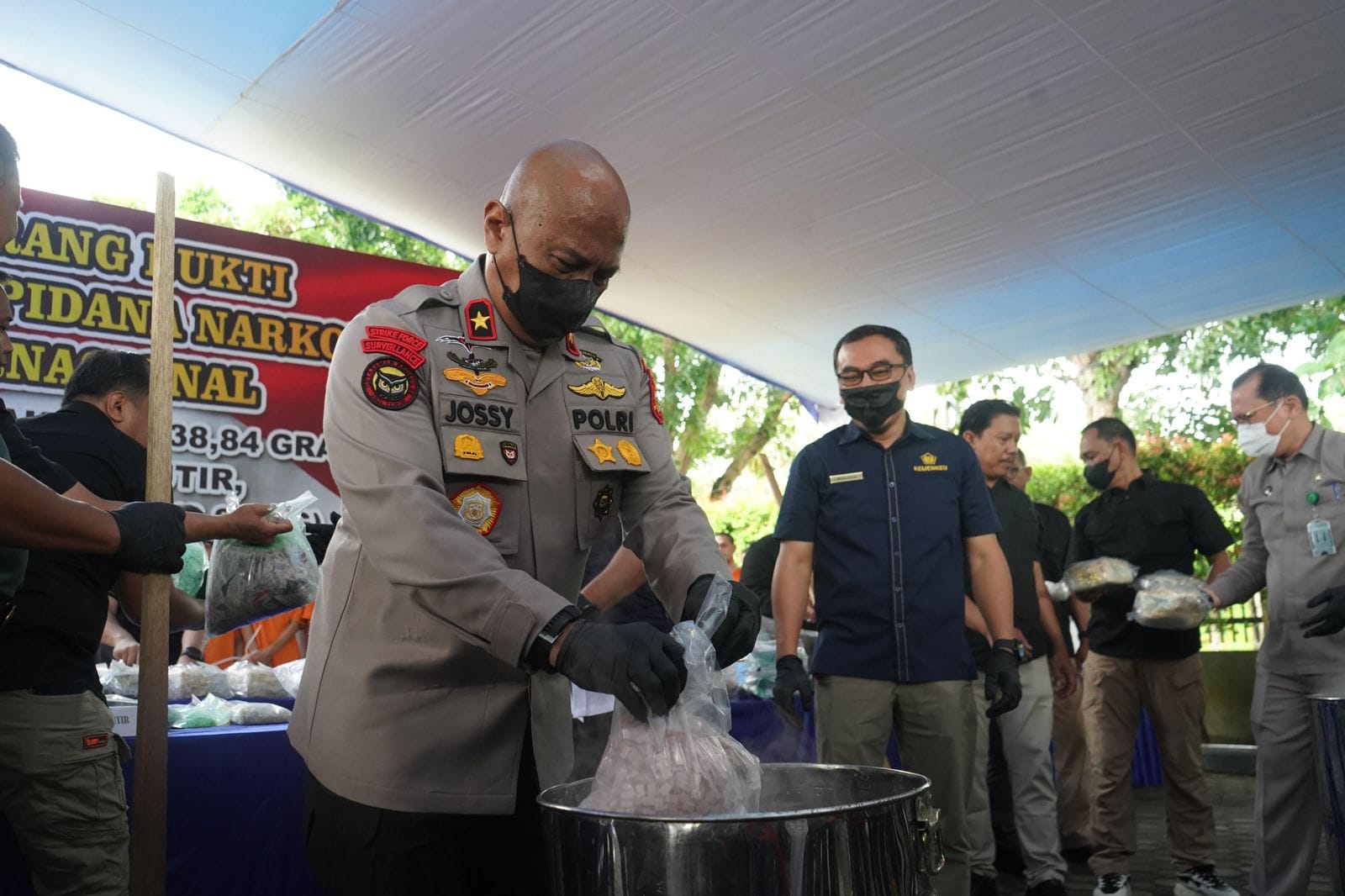 Polda Riau Musnahkan Narkoba Senilai Rp133 Miliar, Ungkap 18 Kasus dalam Tiga Bulan