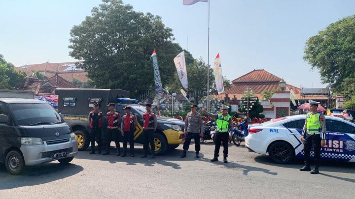 Polres Jepara Terapkan Rekayasa Lalu Lintas di Objek Wisata Selama Libur Panjang