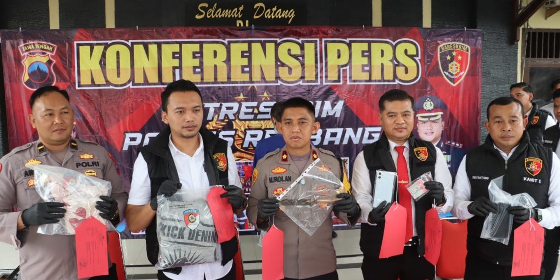 EWI (20), Pelaku Pemerkosaan dan Pemerasan di Rembang, Diringkus Polisi
