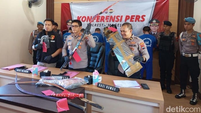 Pelajar Magelang Ditangkap Usai Beli Corbek 1,5 Meter untuk Tawuran