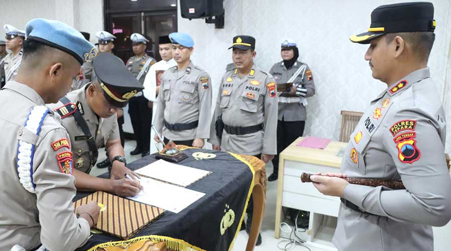 Mutasi Jabatan di Polres Jepara, Dua Kapolsek dan Kasi Propam Resmi Diganti