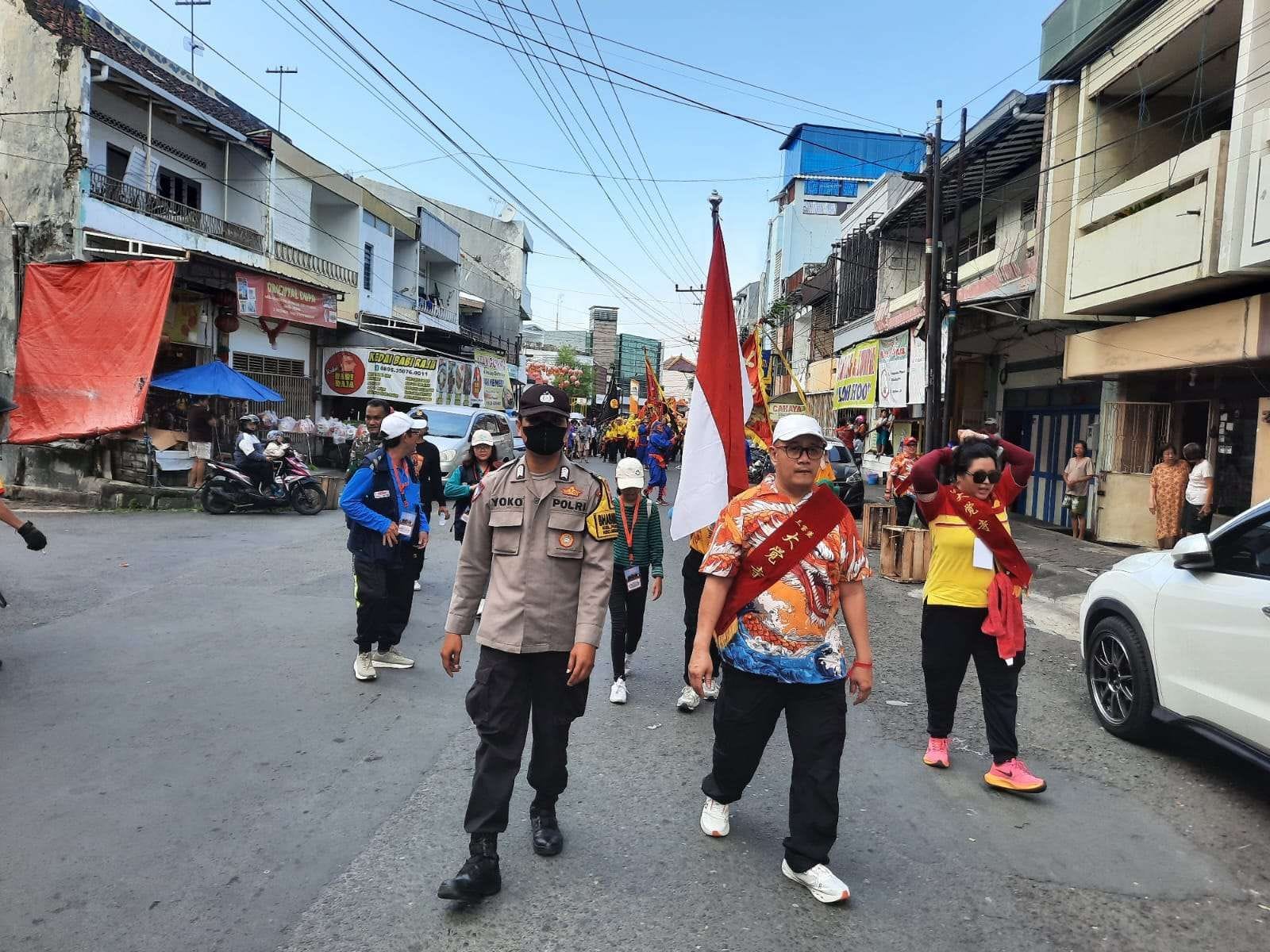 Polrestabes Semarang Kawal Jalannya Pawai Budaya Tionghoa