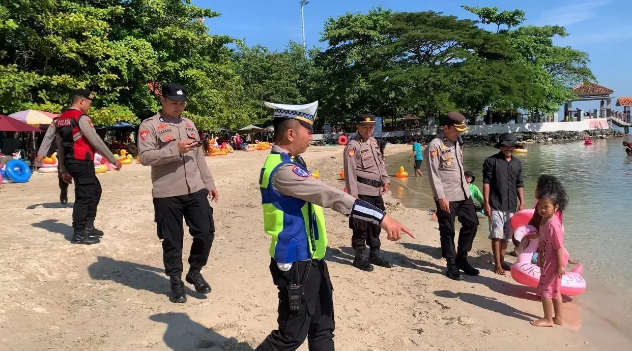 Libur Panjang Iduladha, Polres Jepara Intensifkan Patroli di Obyek Wisata Pantai