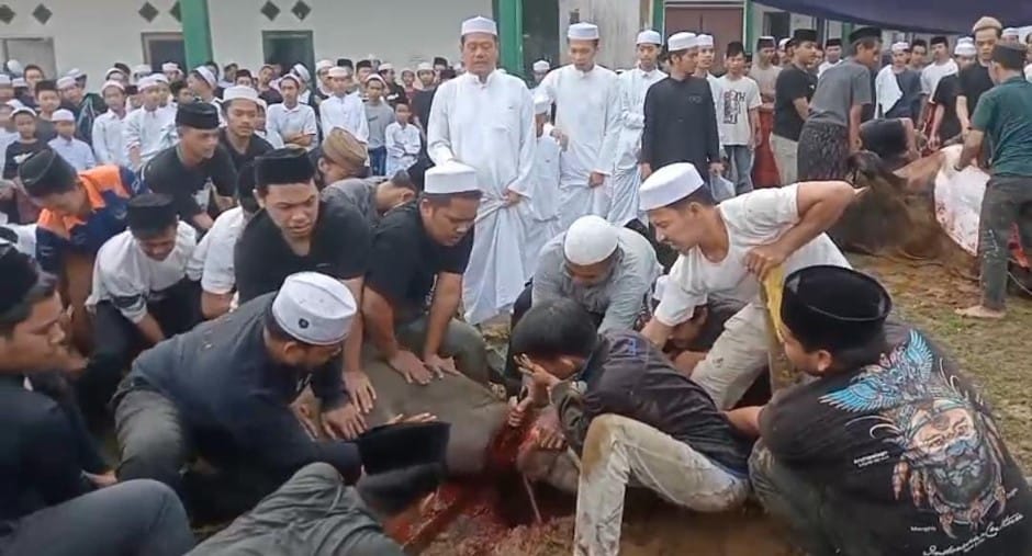Idul Adha 1446 H, Polri Salurkan Ribuan Hewan Kurban sebagai Wujud Kepedulian dan Pendekatan Humanis