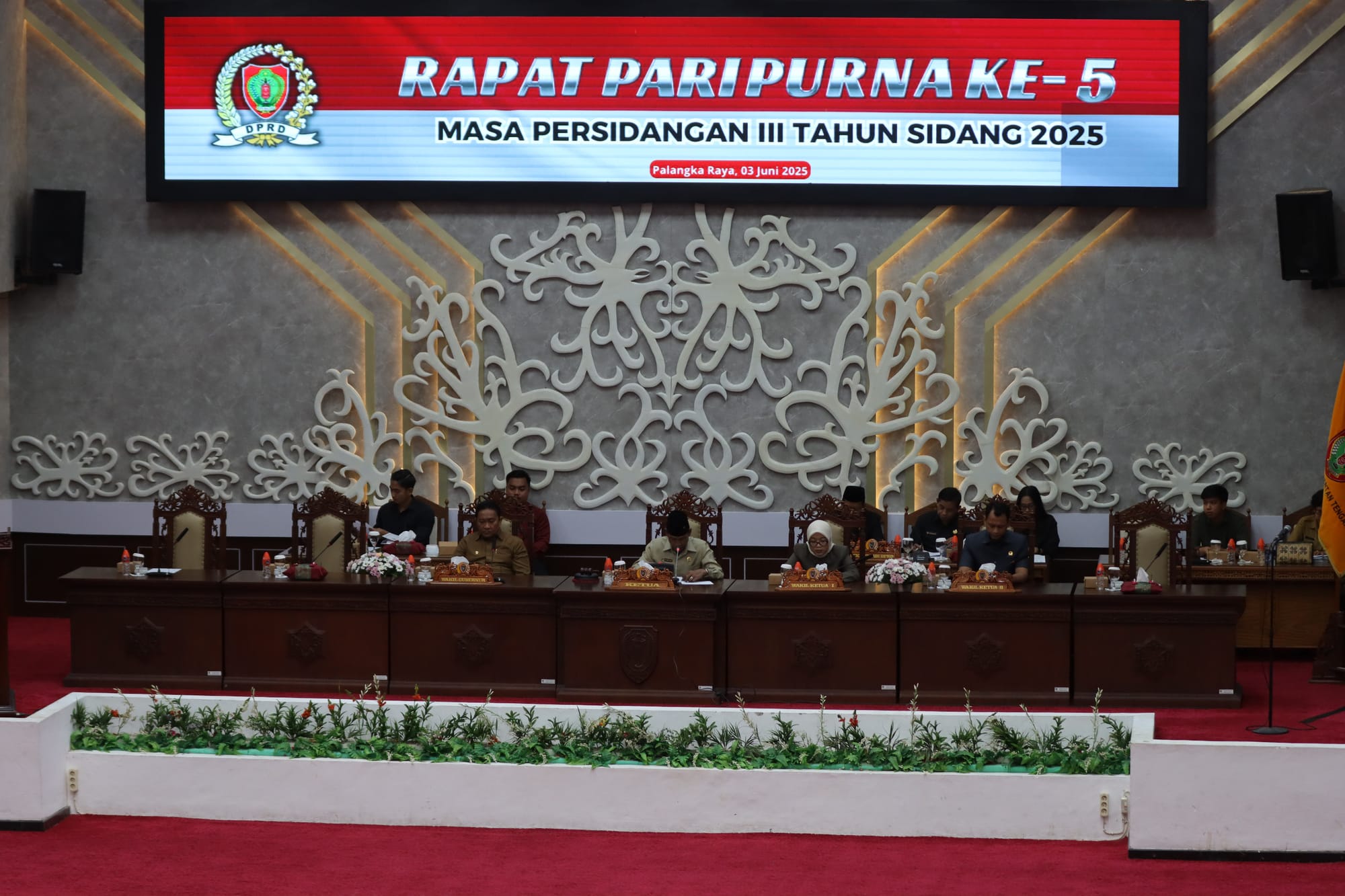 Kapolda Kalteng Hadiri Rapat Paripurna Bahas Raperda Perlindungan Pertanian dan Perikanan