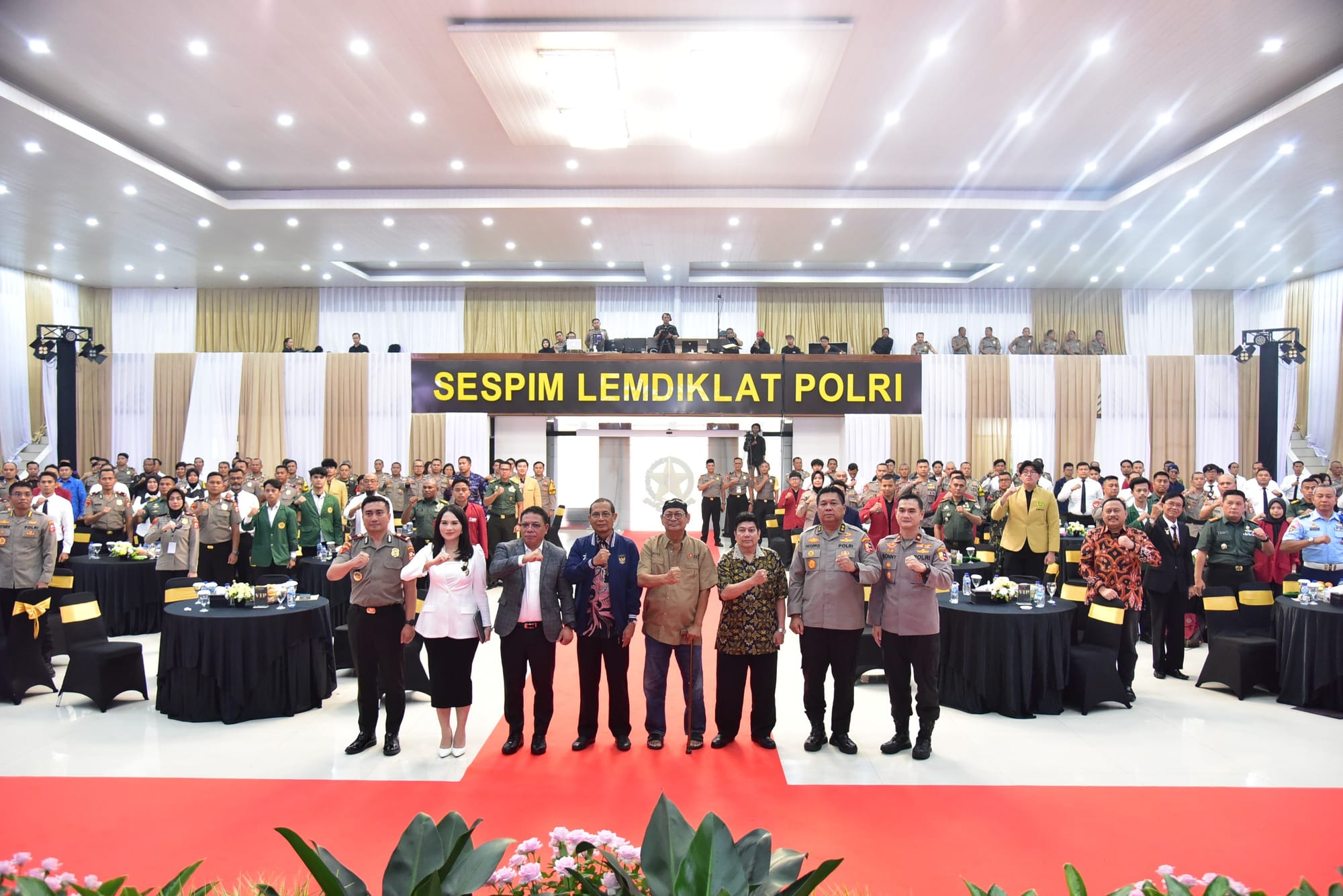 Penyelenggaraan Seminar Hybrid oleh Lembaga Pendidikan Polri