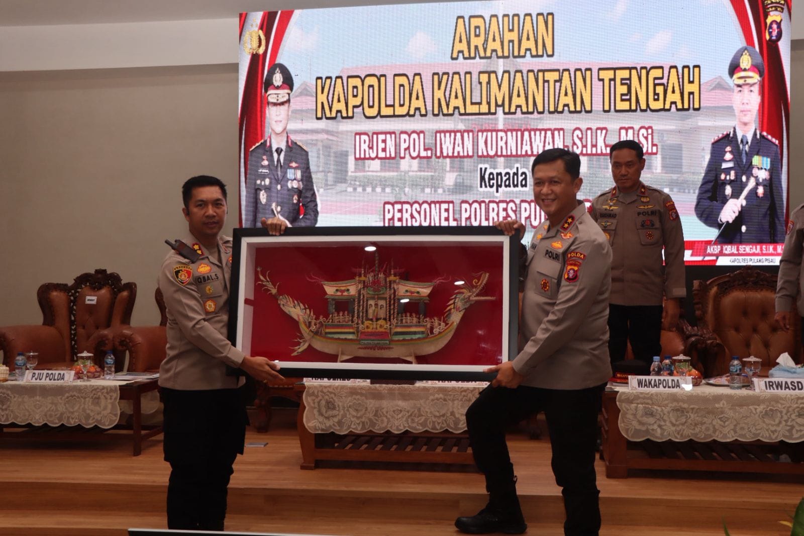 Kapolda Kalteng Tinjau Langsung Kinerja dan Fasilitas Polres Pulang Pisau, Resmikan Aula dan Café Pelayanan