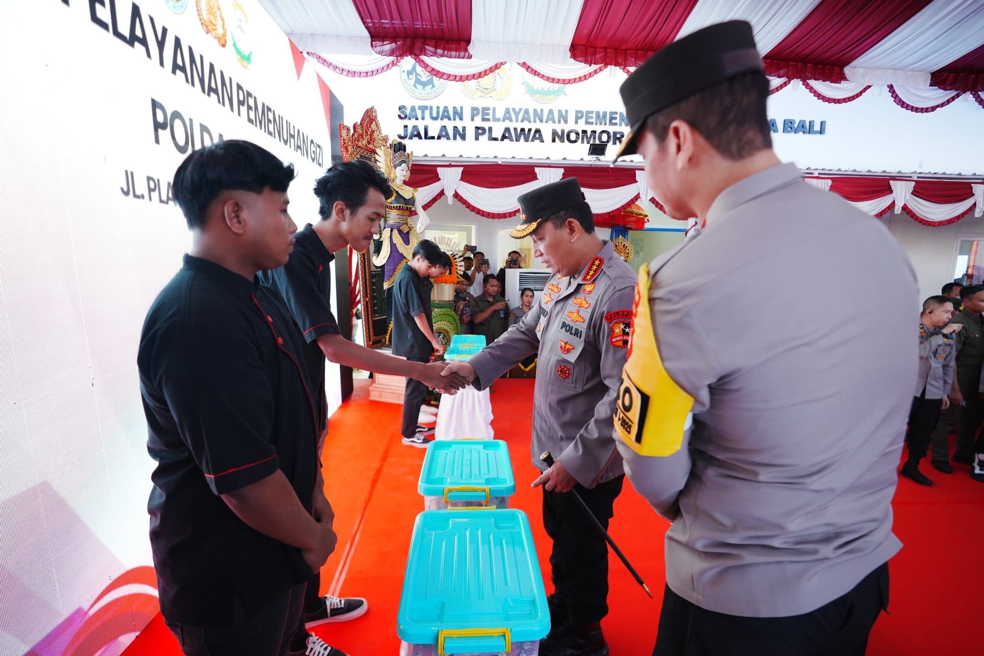 Dukung Program MBG, Kapolri Kunjungi SPPG Polda Bali
