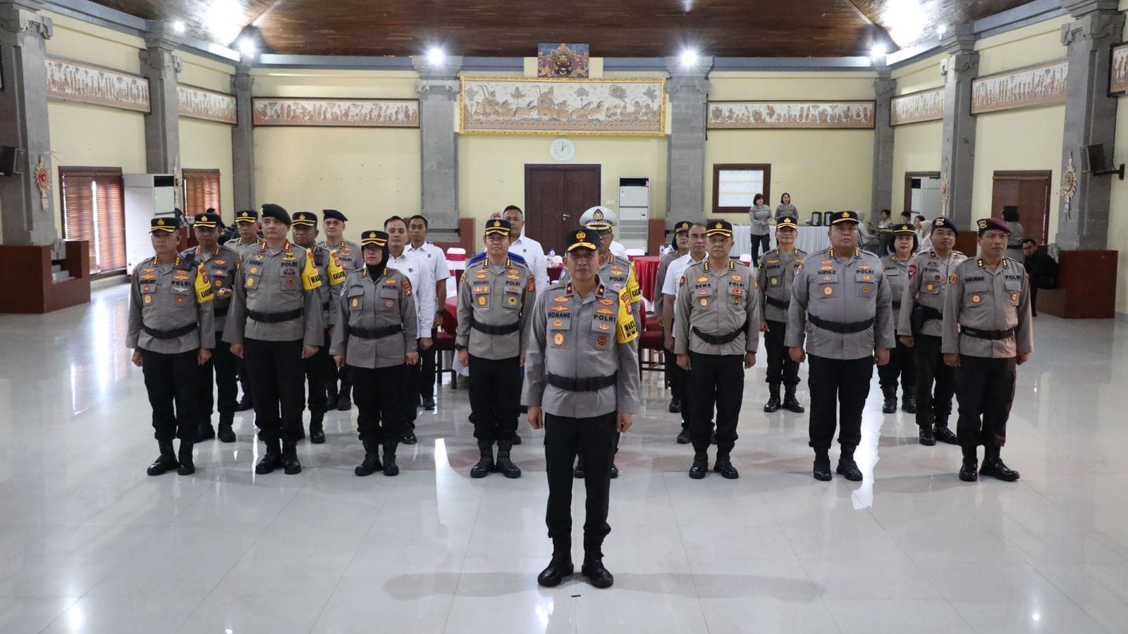 Polda Bali Ikuti Upacara Pemuliaan Nilai-Nilai Tribrata Secara Khidmat