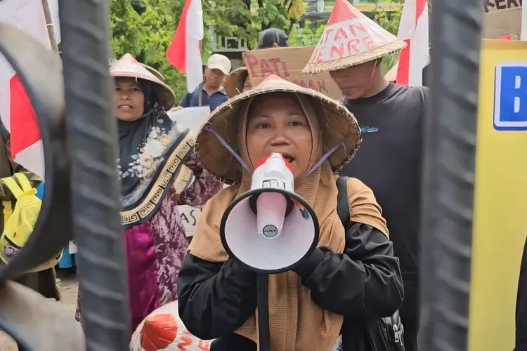 Demo di Polresta Pati, Petani Pundenrejo Tuntut Penangkapan Pelaku Premanisme