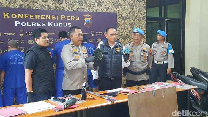Janji Gandakan Uang Jadi Rp 70 Miliar, Dukun Penipu di Kudus Diamankan Polisi