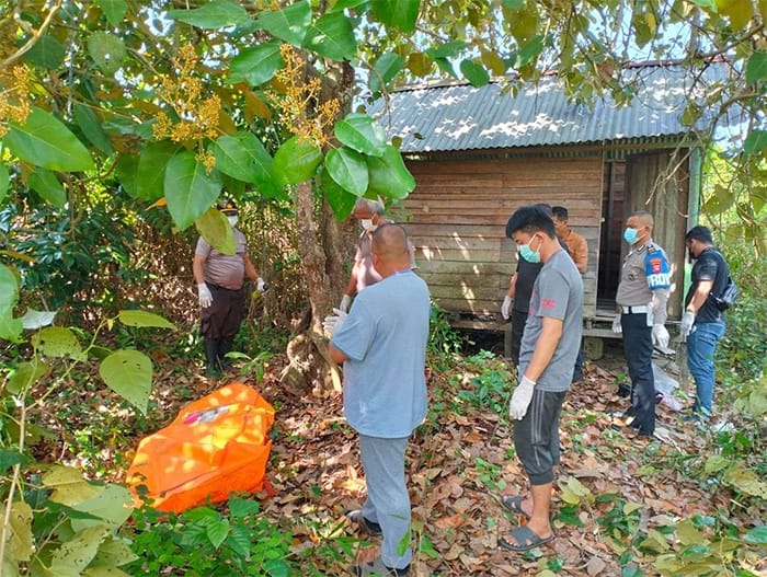 Warga Salatiga Sambas Ditemukan Tewas Gantung Diri di Semak-Semak
