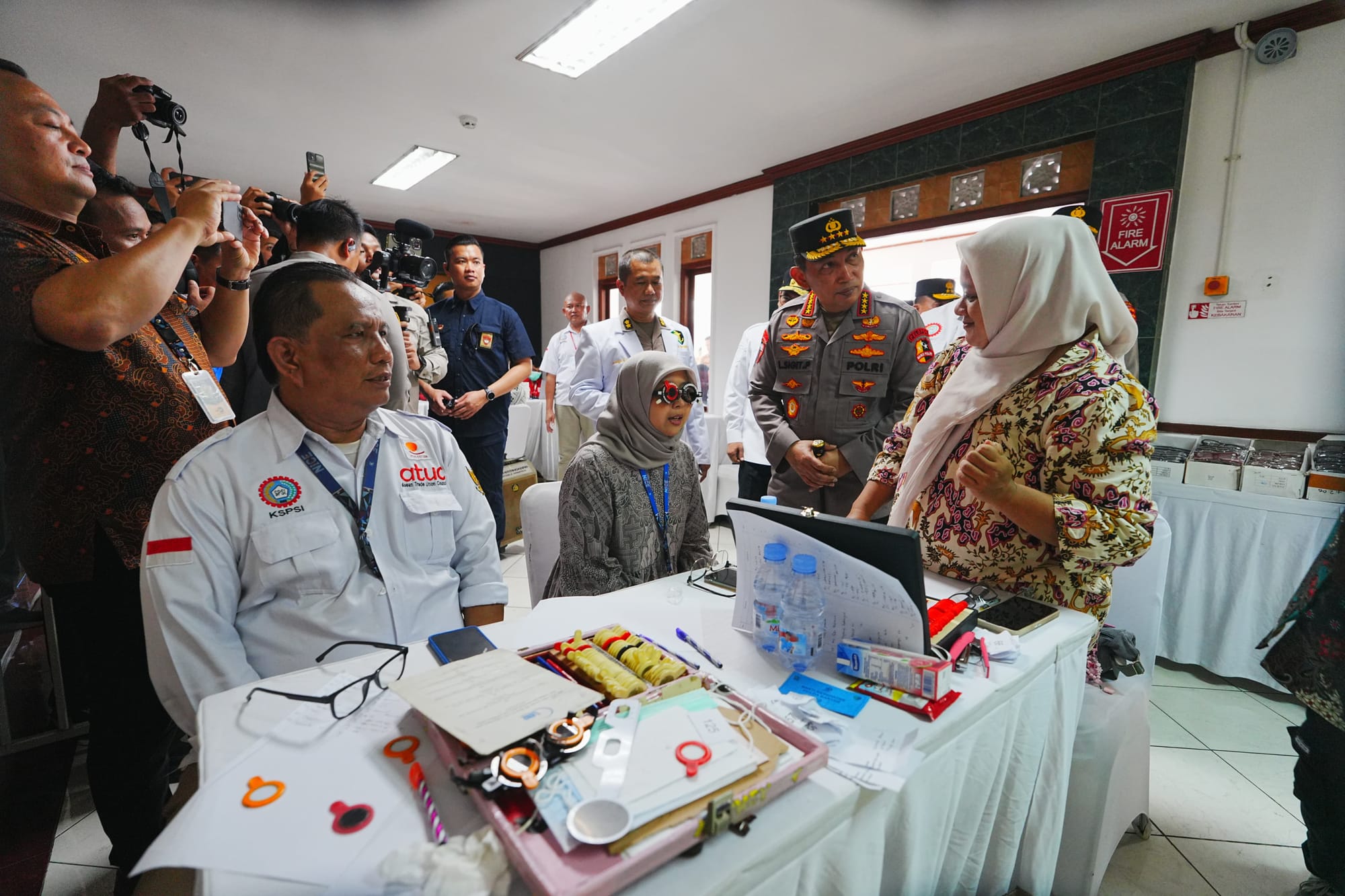 Kapolri Hadiri Bakti Kesehatan dan Donor Darah KSPSI Bentuk Kepedulian untuk Buruh