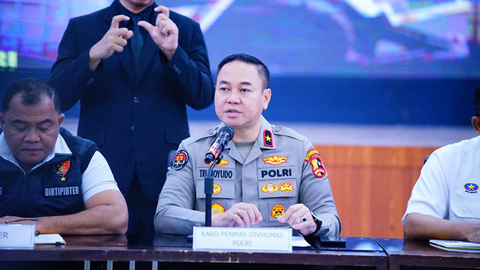 Insiden KM Tunu Pratama Jaya, Polri Respons Cepat dengan Bantuan dan Duka Cita
