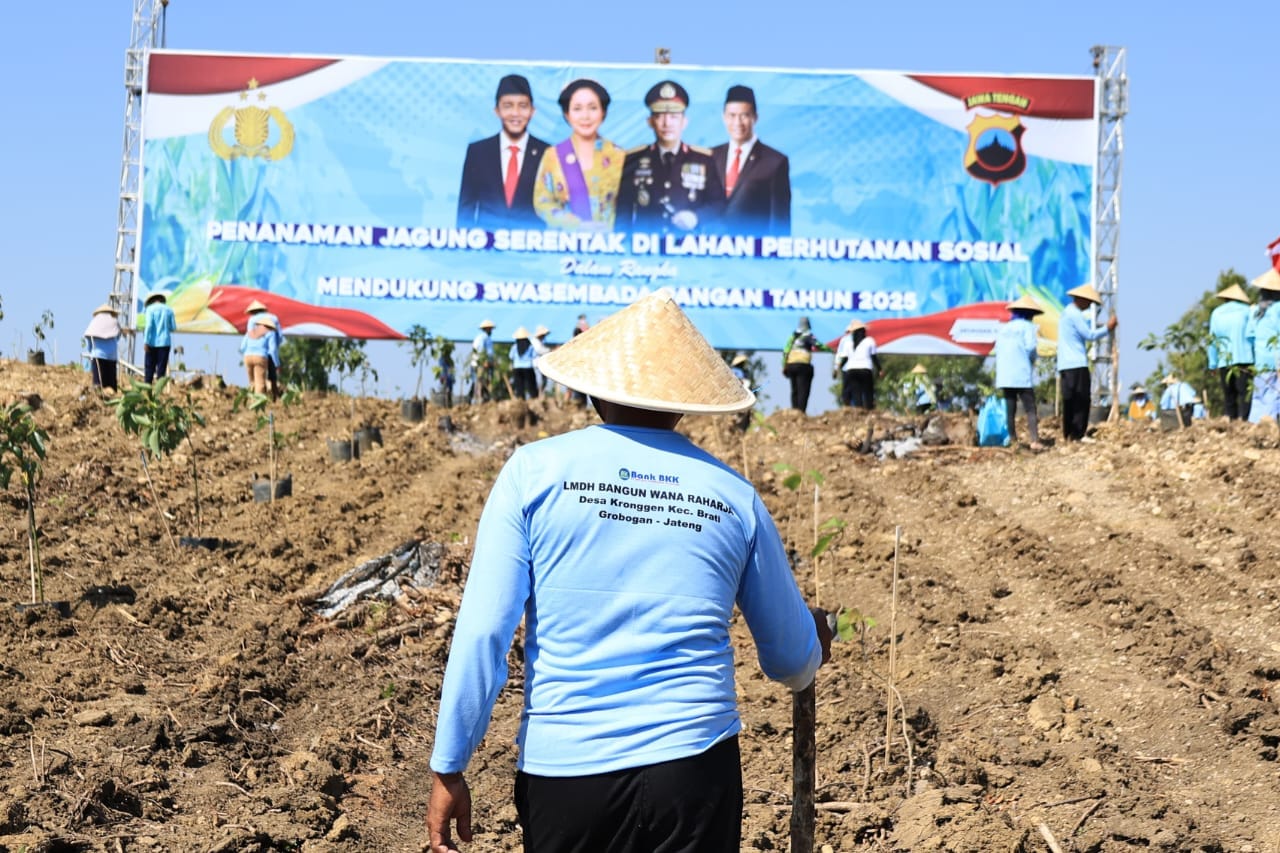 Wujudkan Swasembada Pangan, Kapolri Tanam Jagung Kuartal III