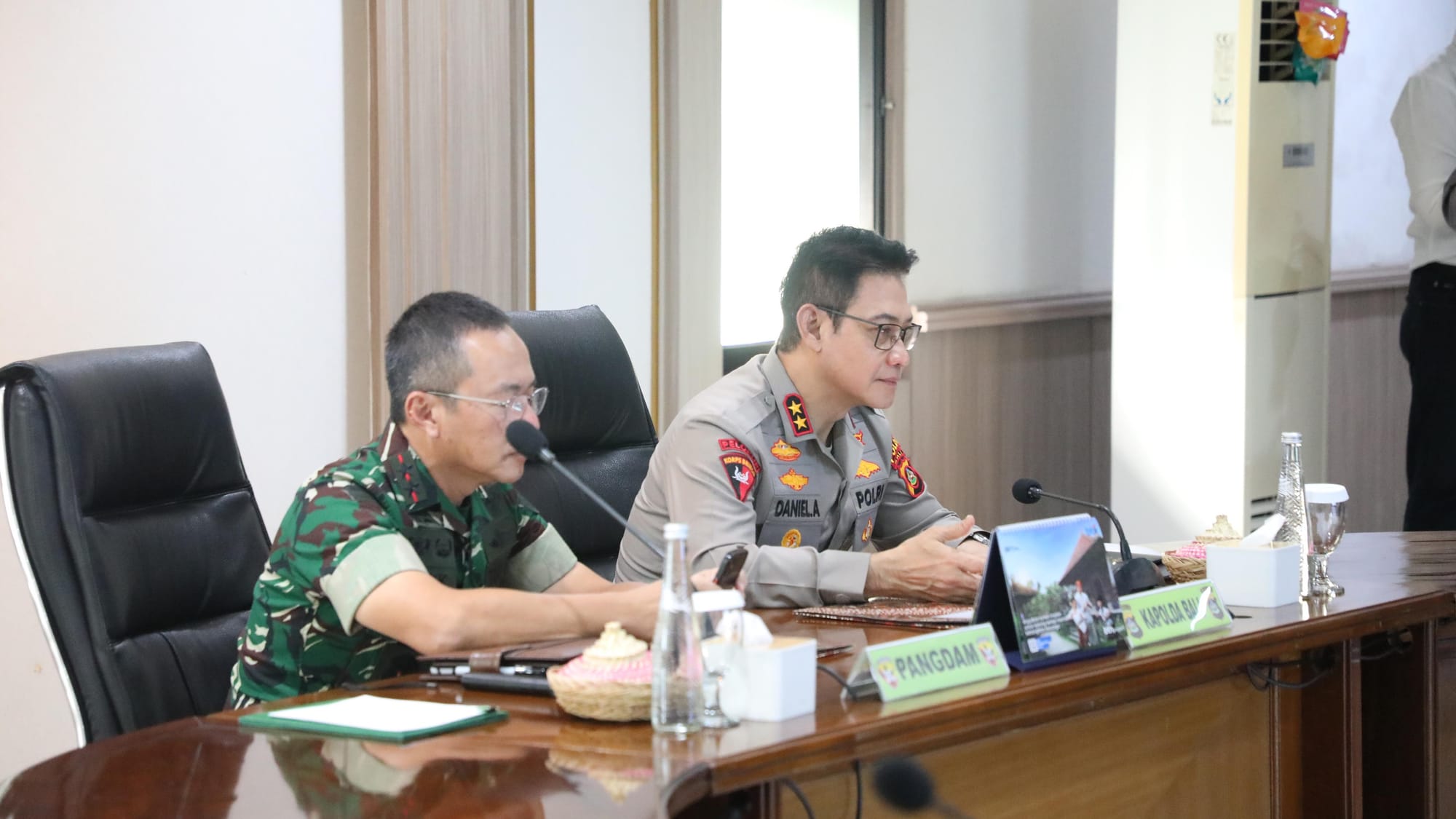 Kapolda Bali Laksanakan Rakor Persiapan HUT RI ke-80 Tahun 2025