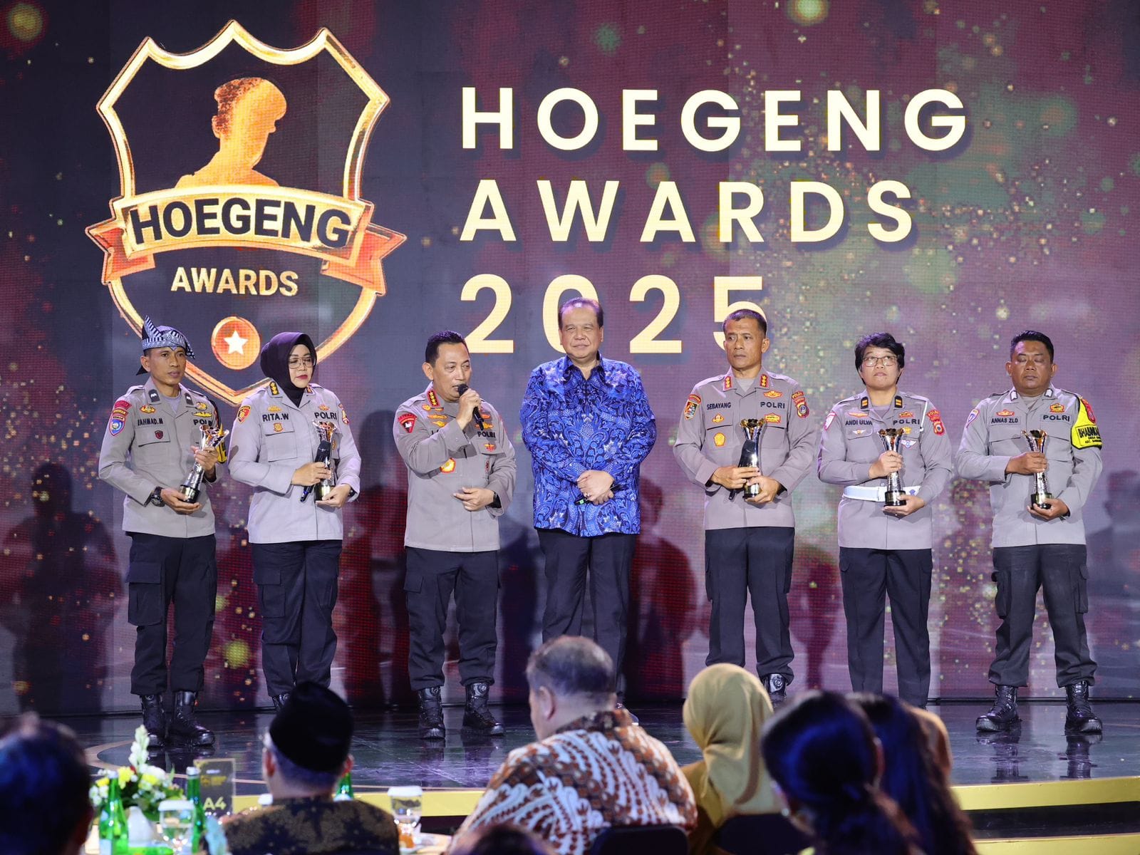 Polri Serahkan Hoegeng Awards 2025, Komitmen Humanis dan Profesional Jadi Sorotan