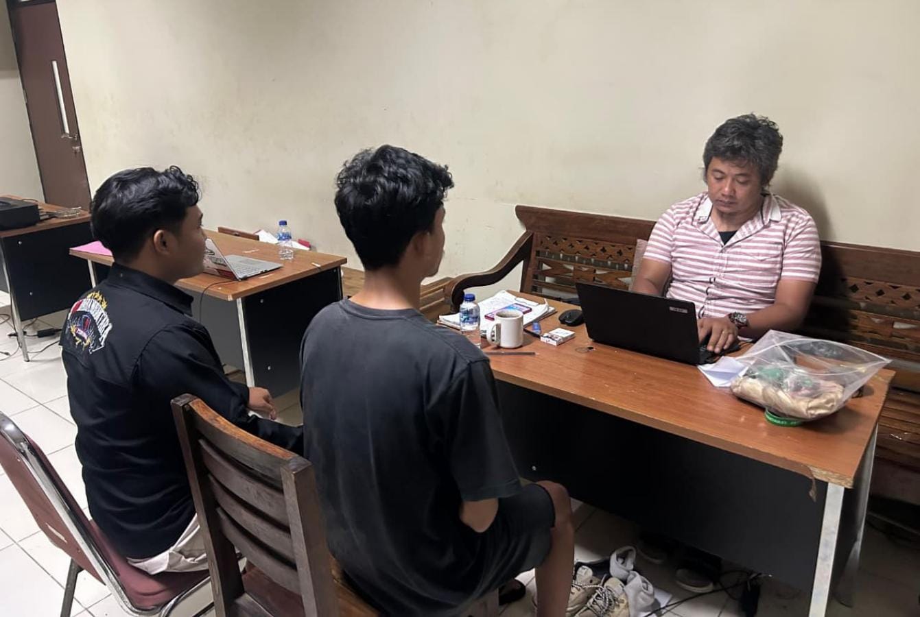 Edarkan Sabu, Tempe Dibekuk Satresnarkoba Polres Sukoharjo, Satu Pelaku Buron