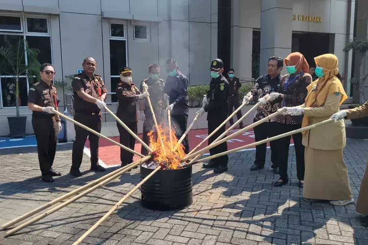 Kasus Narkotika Dominasi di Pekalongan, Kejaksaan Musnahkan Barang Bukti