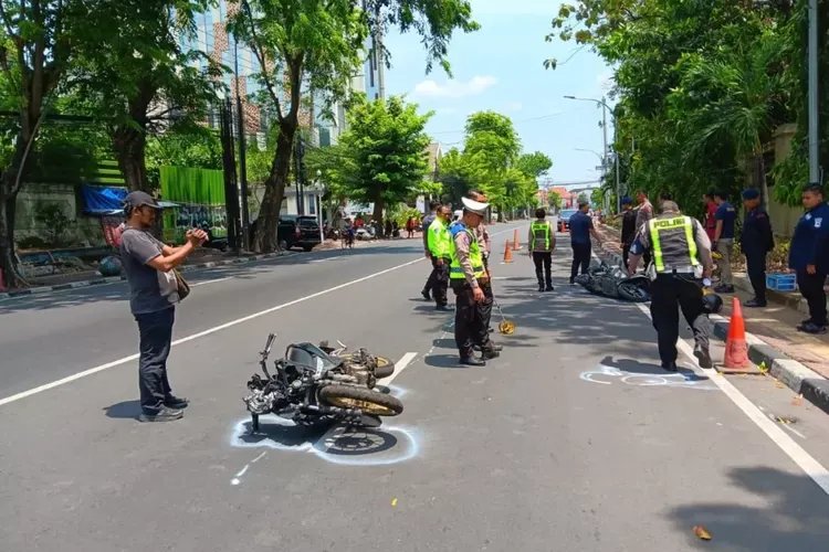 Mahasiswa Unnes Tewas dalam Kecelakaan, Polisi Lakukan Olah TKP