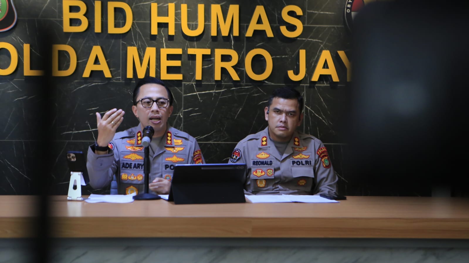 160 Polisi Alami Luka dalam Kericuhan Jakarta