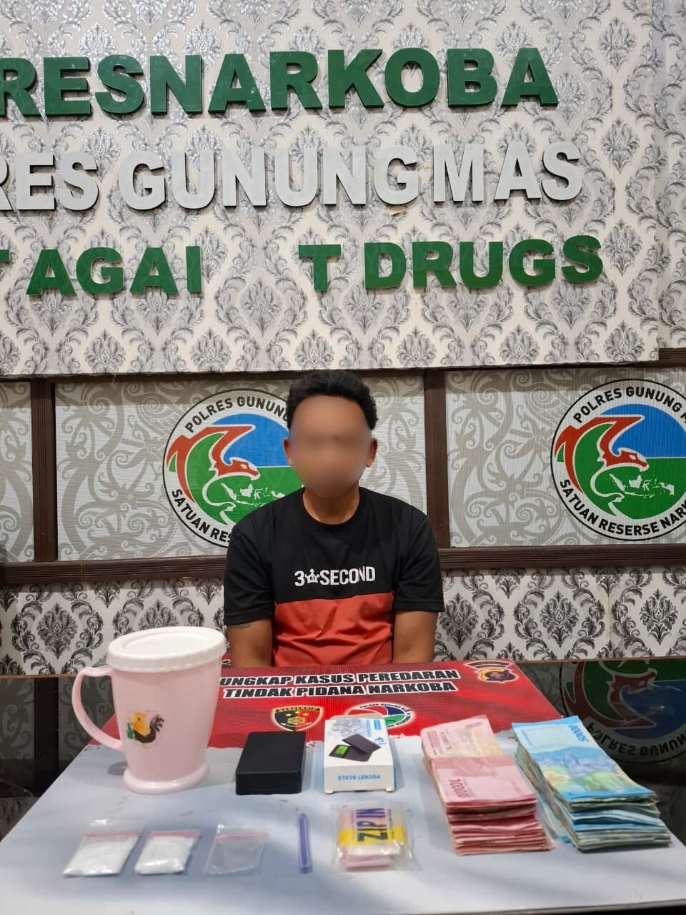 Polres Gumas Bekuk Pengedar Narkoba dengan Barbuk 9,22 Gram Sabu