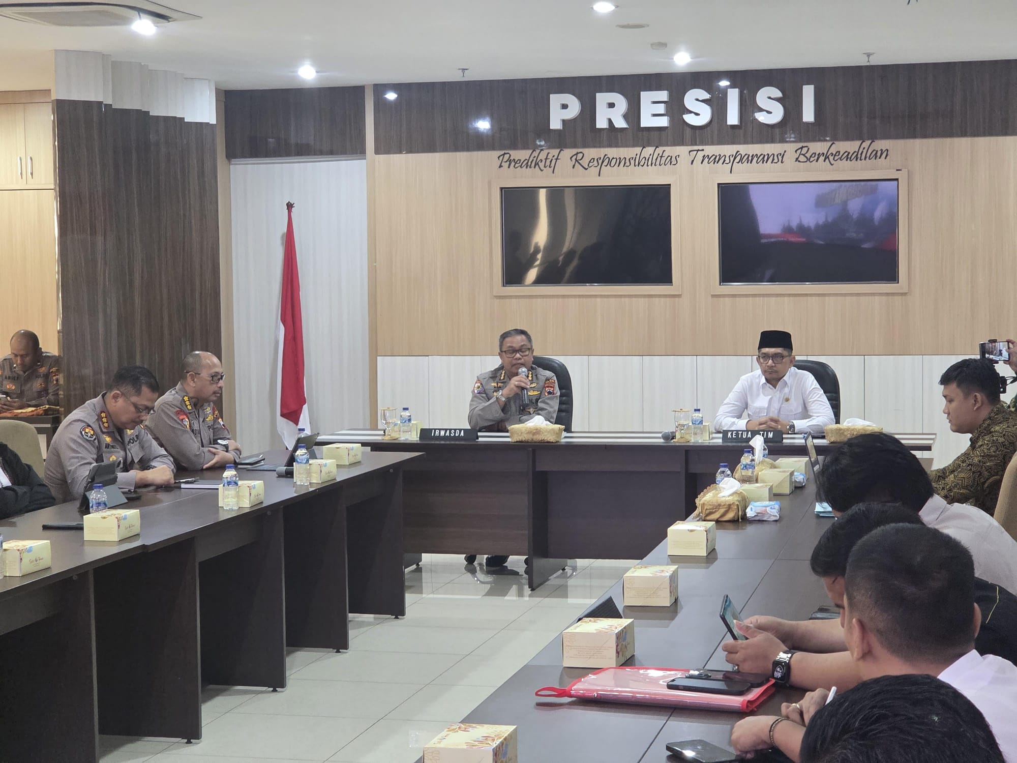 Kompolnas Kunjungi Polda Jateng, Diskusikan Penanganan Aksi Unjuk Rasa