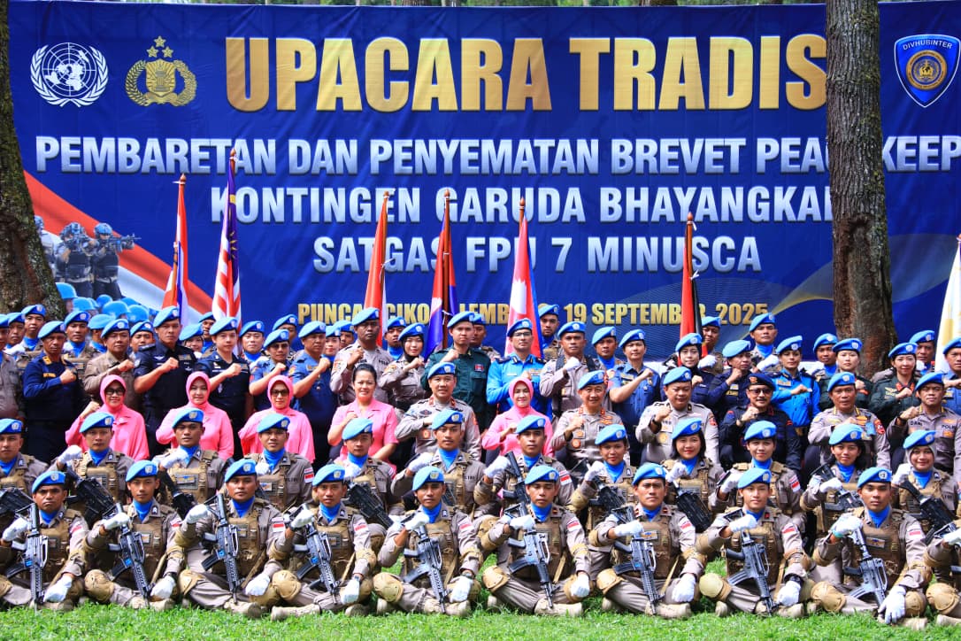 Kadivhubinter Polri Lepas FPU 7 MINUSCA untuk Tugas Perdamaian di Afrika Tengah