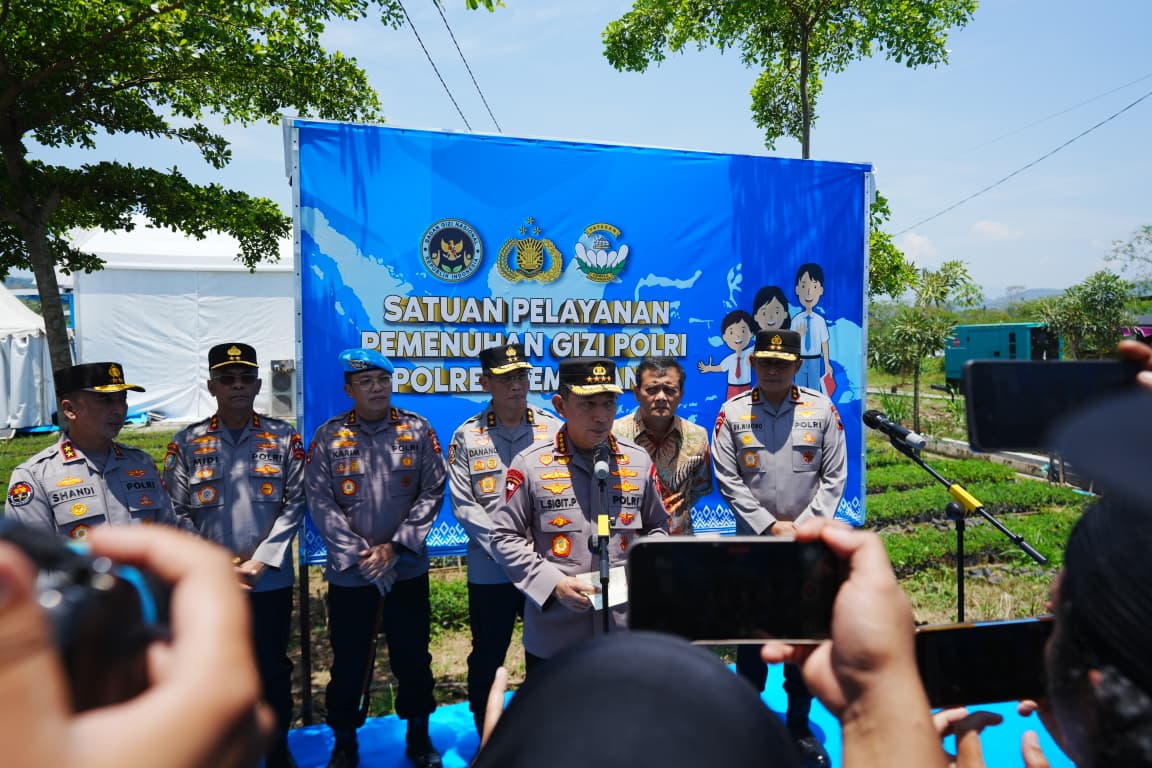 Jaga Stabilitas Harga, Polri Tebar 6 Ton Beras SPHP Lewat GPM di Pebelan Semarang